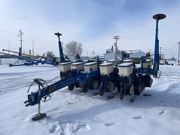 Main image Kinze 3000